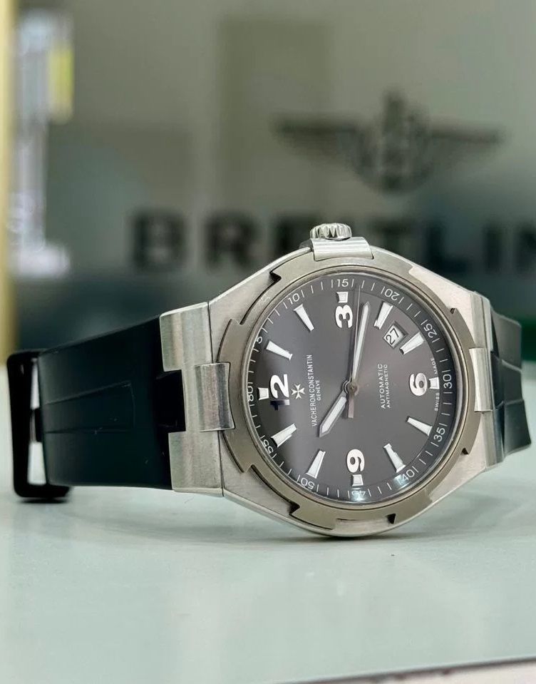 Vacheron Constantin Overseas 42mm